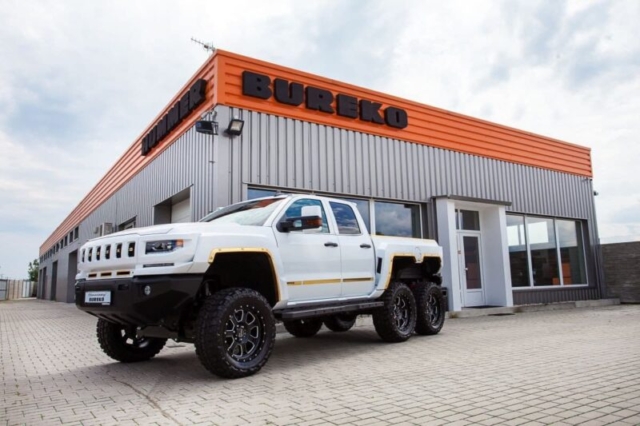 Bureko-6×6-Hennessey-Performance-12