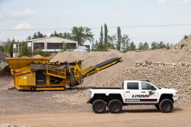 Bureko-6×6-Hennessey-Performance-13