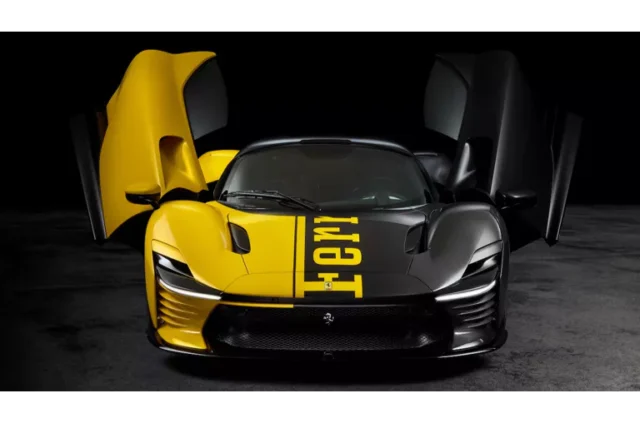 Ferrari-SP3-Daytona-record-6