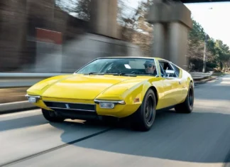 El jefe de Ford subasta uno de sus espectaculares autos (y no es de su marca)